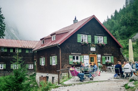 Höllentalhütte - 1.381 m n. m.