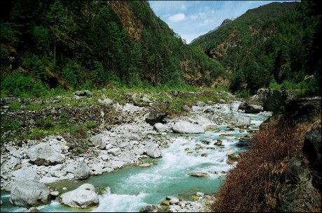 Řeka Dudh Koshi.