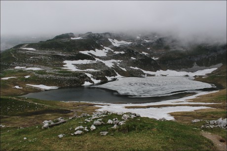 Jezero Augstsee s hladinou ve výšce 1.643 m n. m.