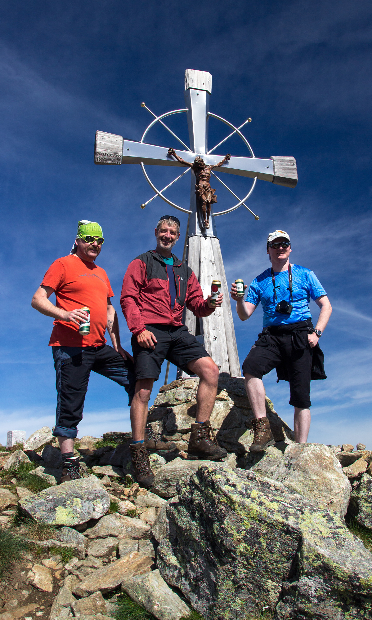 Na vrcholu Denecku ve výšce 2.433 m n. m.